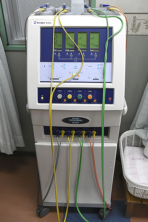 干渉低周波治療器